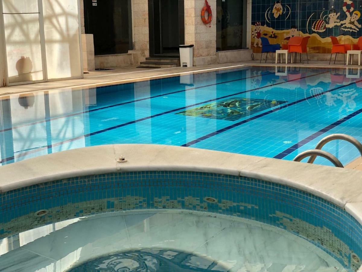 Badan Suites Safut Kültér fotó